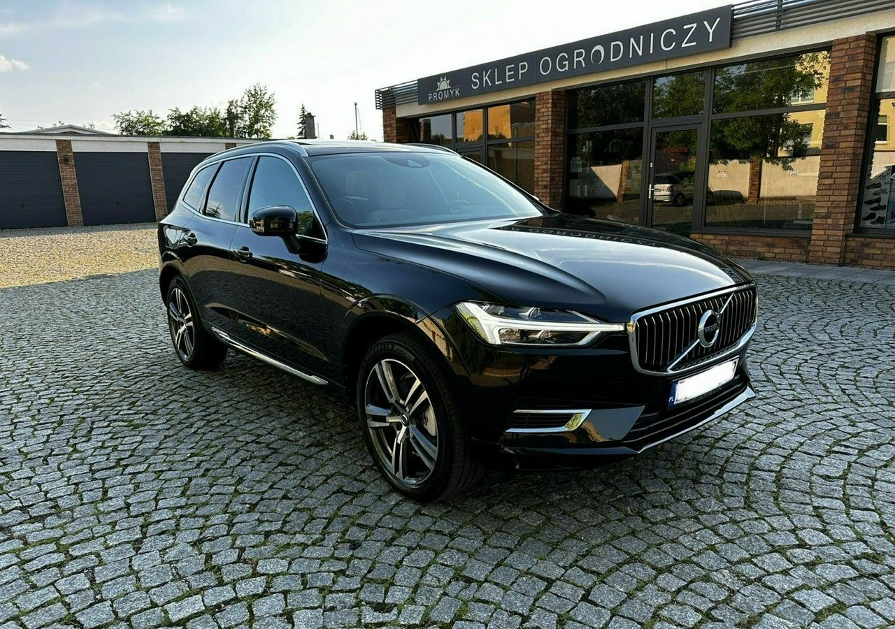 Volvo XC60 II XC60 Recharge Hybryda Plug-in 2.0T8 390KM Inscription Faktura Vat 23 - SUV/ Todoterreno: foto 1 Volvo XC60 II XC60 Recharge Hybryda Plug-in 2.0T8 390KM Inscription Faktura Vat 23 - SUV/ Todoterreno: foto 1