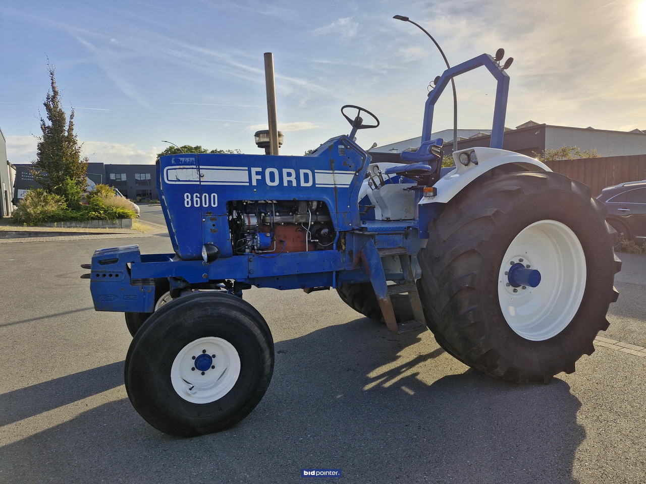 Ford 8600 - Tractor: foto 1 Ford 8600 - Tractor: foto 1