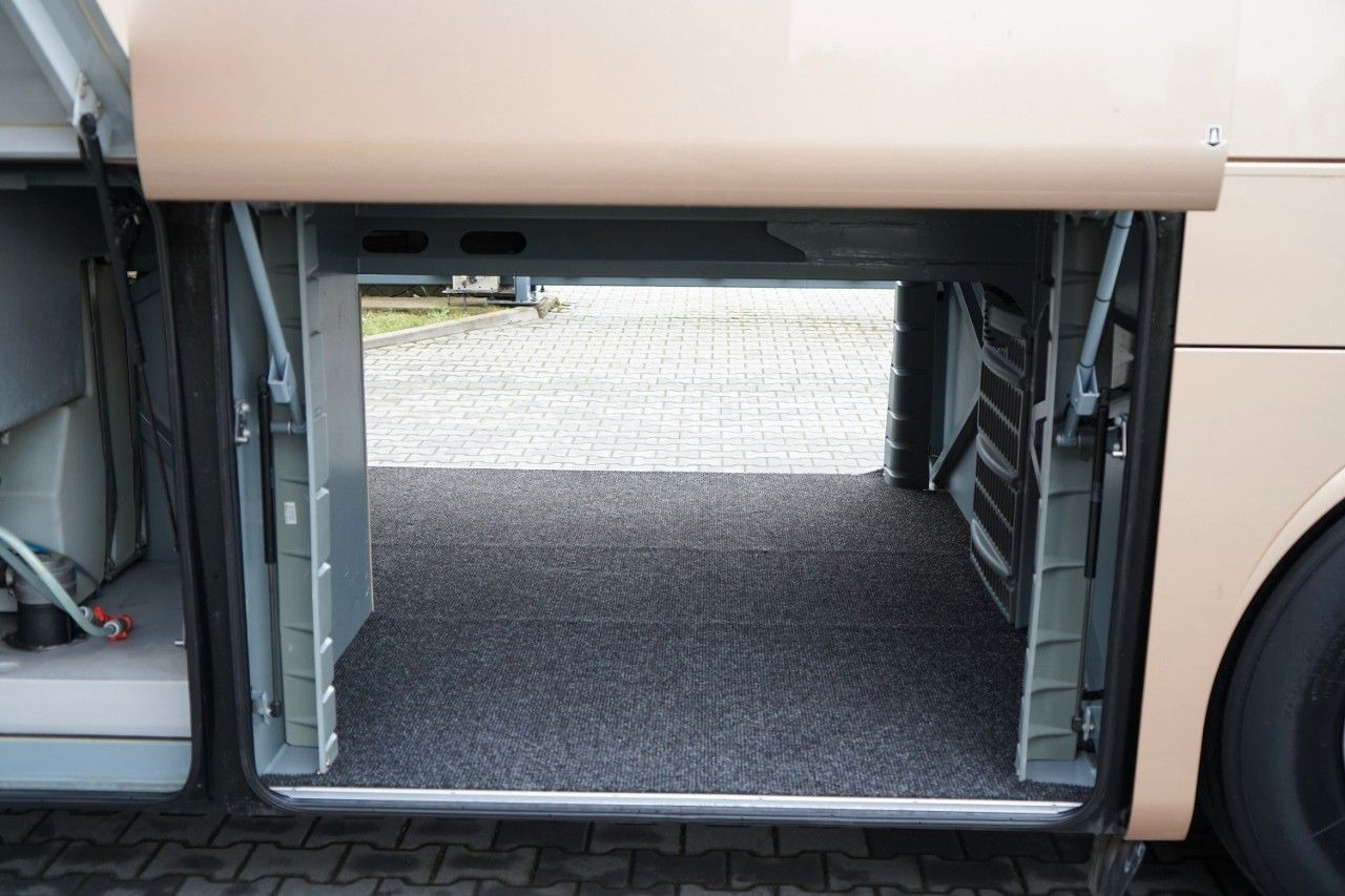 Autobús Mercedes-Benz TOURISMO RHD / EURO 6 / 12 METRÓW / SPROWADZONY: foto 37 Autobús Mercedes-Benz TOURISMO RHD / EURO 6 / 12 METRÓW / SPROWADZONY: foto 37