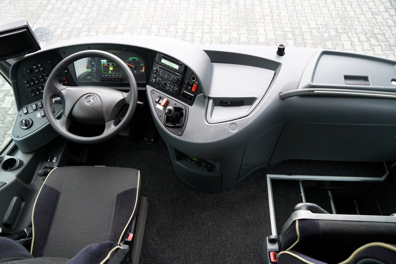 Autobús Mercedes-Benz TOURISMO RHD / EURO 6 / 12 METRÓW / SPROWADZONY: foto 14 Autobús Mercedes-Benz TOURISMO RHD / EURO 6 / 12 METRÓW / SPROWADZONY: foto 14