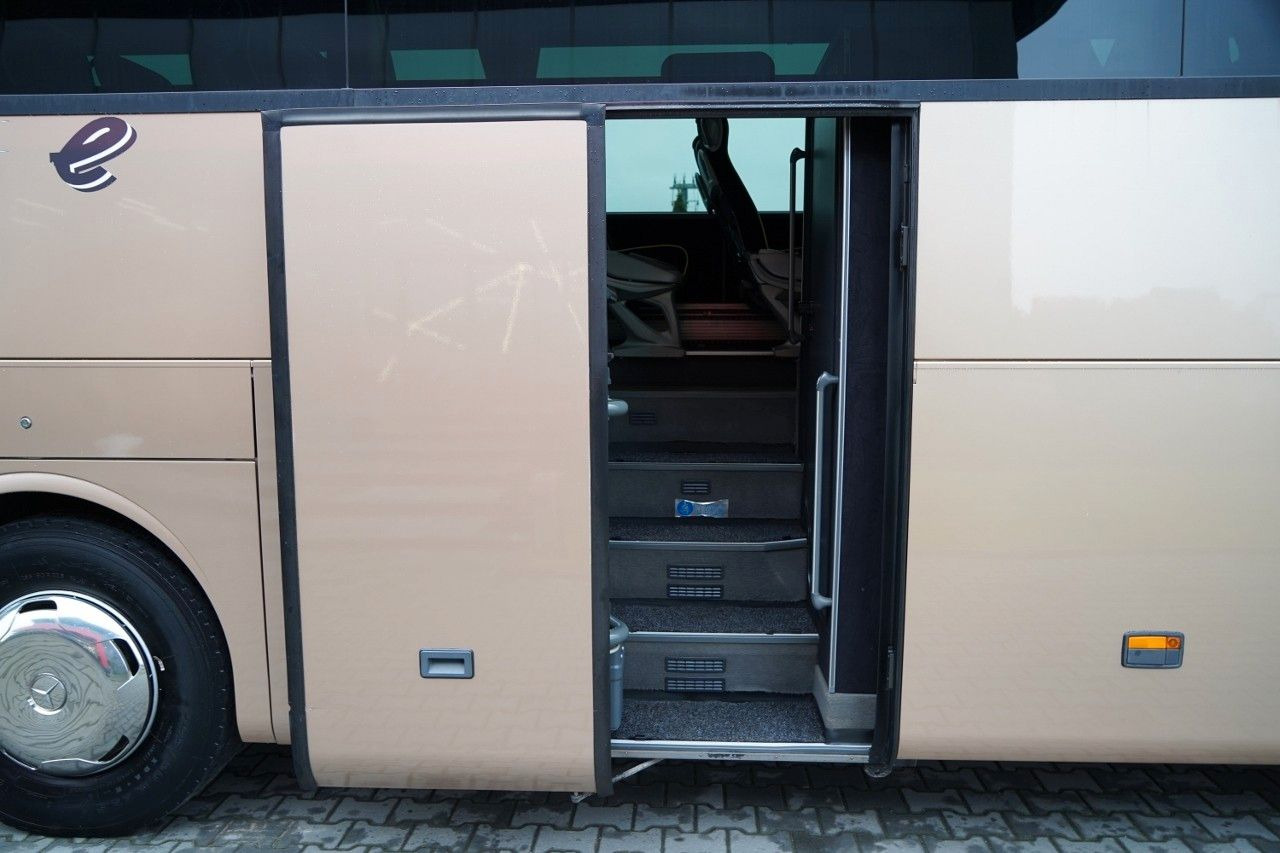 Autobús Mercedes-Benz TOURISMO RHD / EURO 6 / 12 METRÓW / SPROWADZONY: foto 31 Autobús Mercedes-Benz TOURISMO RHD / EURO 6 / 12 METRÓW / SPROWADZONY: foto 31