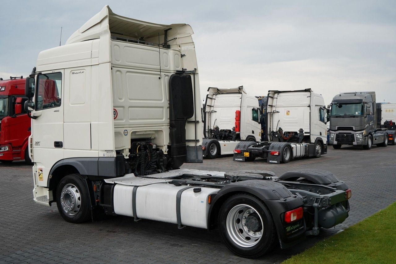 DAF XF 460 / SPACE CAB / MEGA / LOW DECK / EURO 6 - Cabeza tractora: foto 4 DAF XF 460 / SPACE CAB / MEGA / LOW DECK / EURO 6 - Cabeza tractora: foto 4