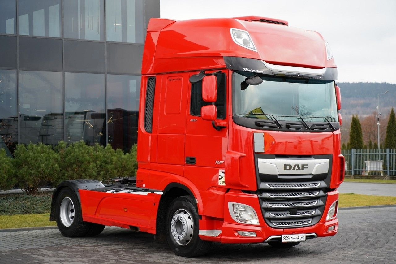 DAF XF 480 / SUPER SPA XF 480 CE CAB / I-PARK COOL / - Cabeza tractora: foto 3 DAF XF 480 / SUPER SPA XF 480 CE CAB / I-PARK COOL / - Cabeza tractora: foto 3