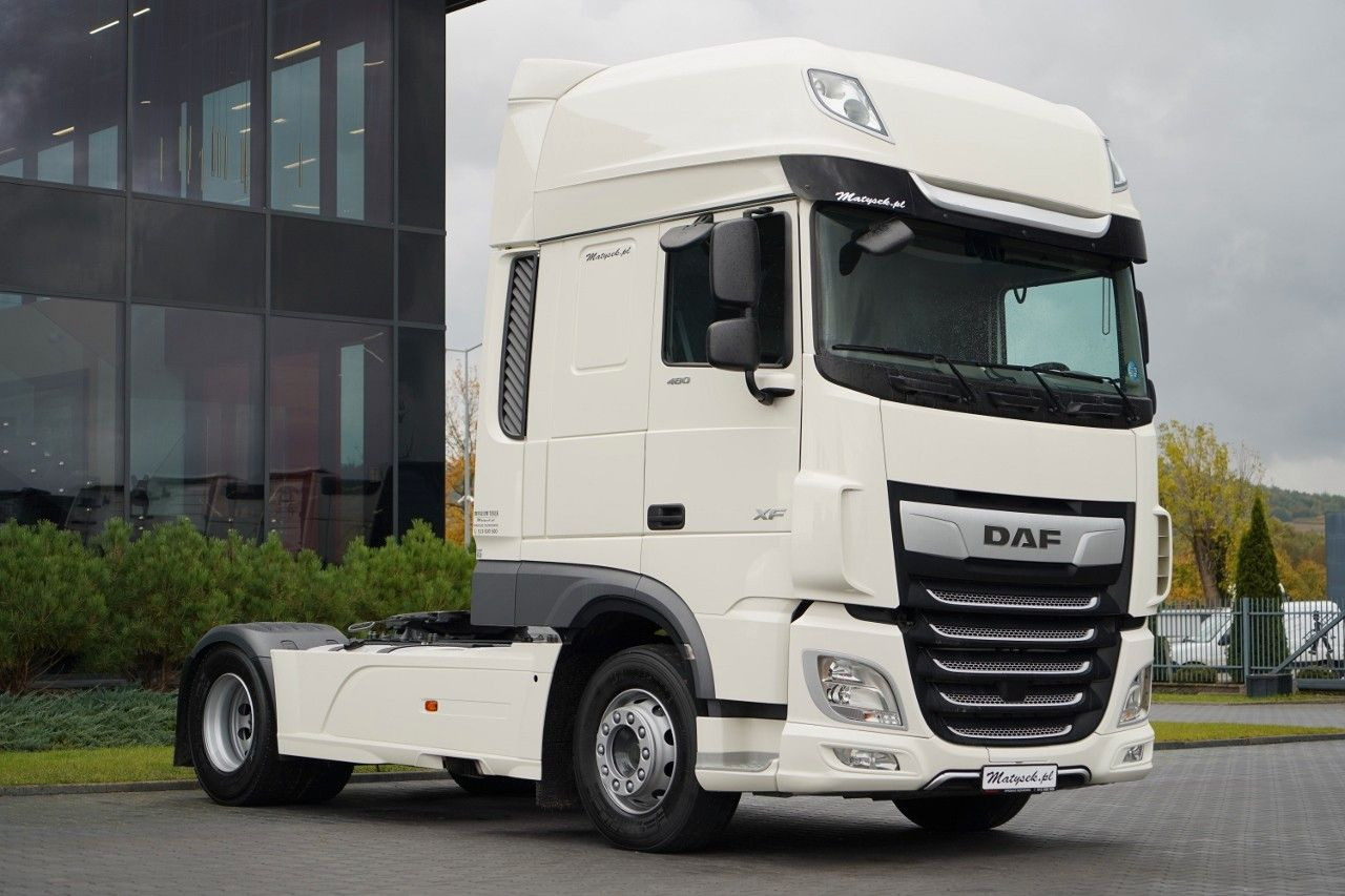 DAF XF 480 / SUPER SPACE CAB / 2022 ROK - Cabeza tractora: foto 5 DAF XF 480 / SUPER SPACE CAB / 2022 ROK - Cabeza tractora: foto 5