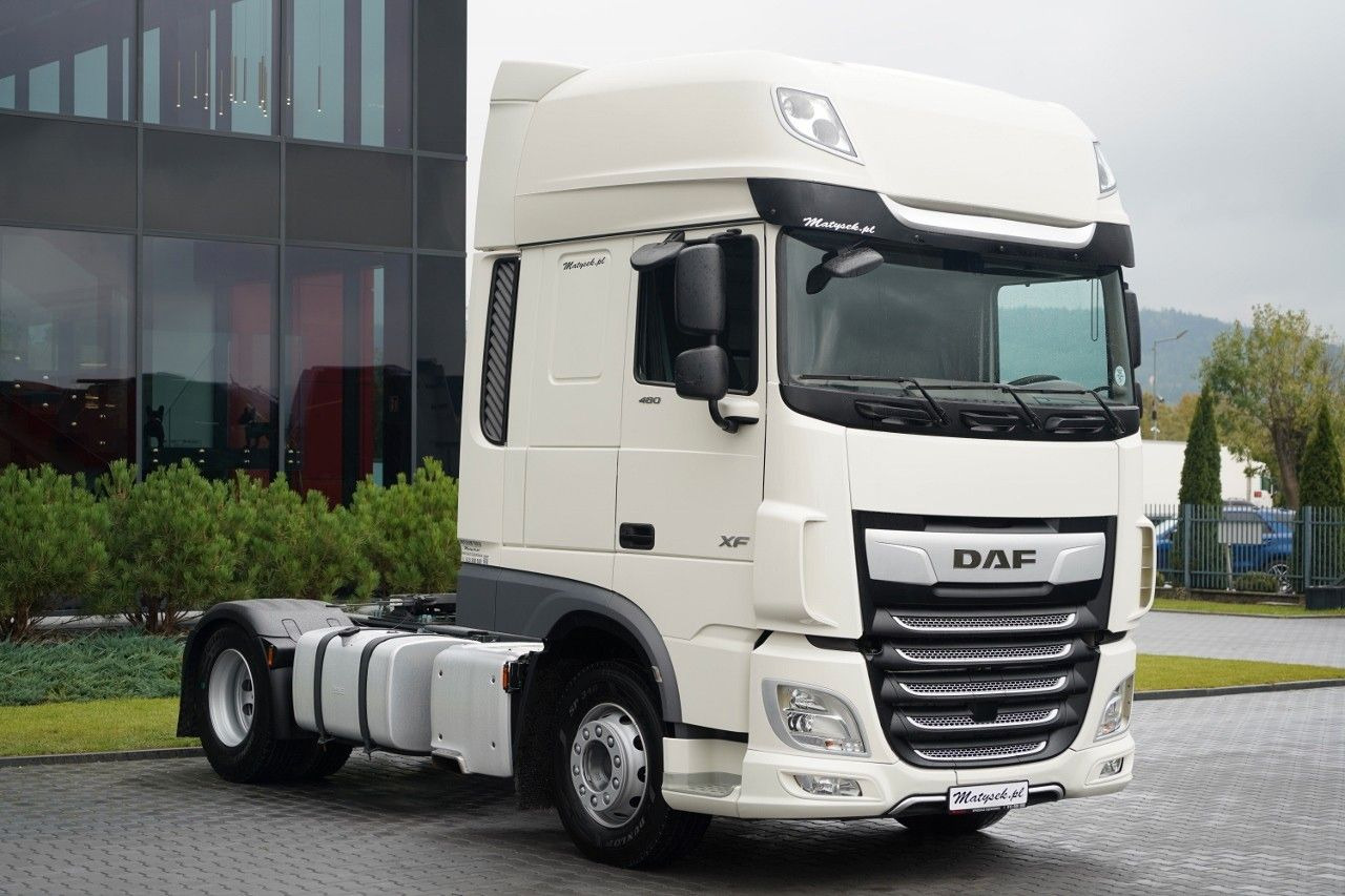 DAF XF 480 / SUPER SPACE CAB / OPONY 100% / 2021 RO - Cabeza tractora: foto 4 DAF XF 480 / SUPER SPACE CAB / OPONY 100% / 2021 RO - Cabeza tractora: foto 4