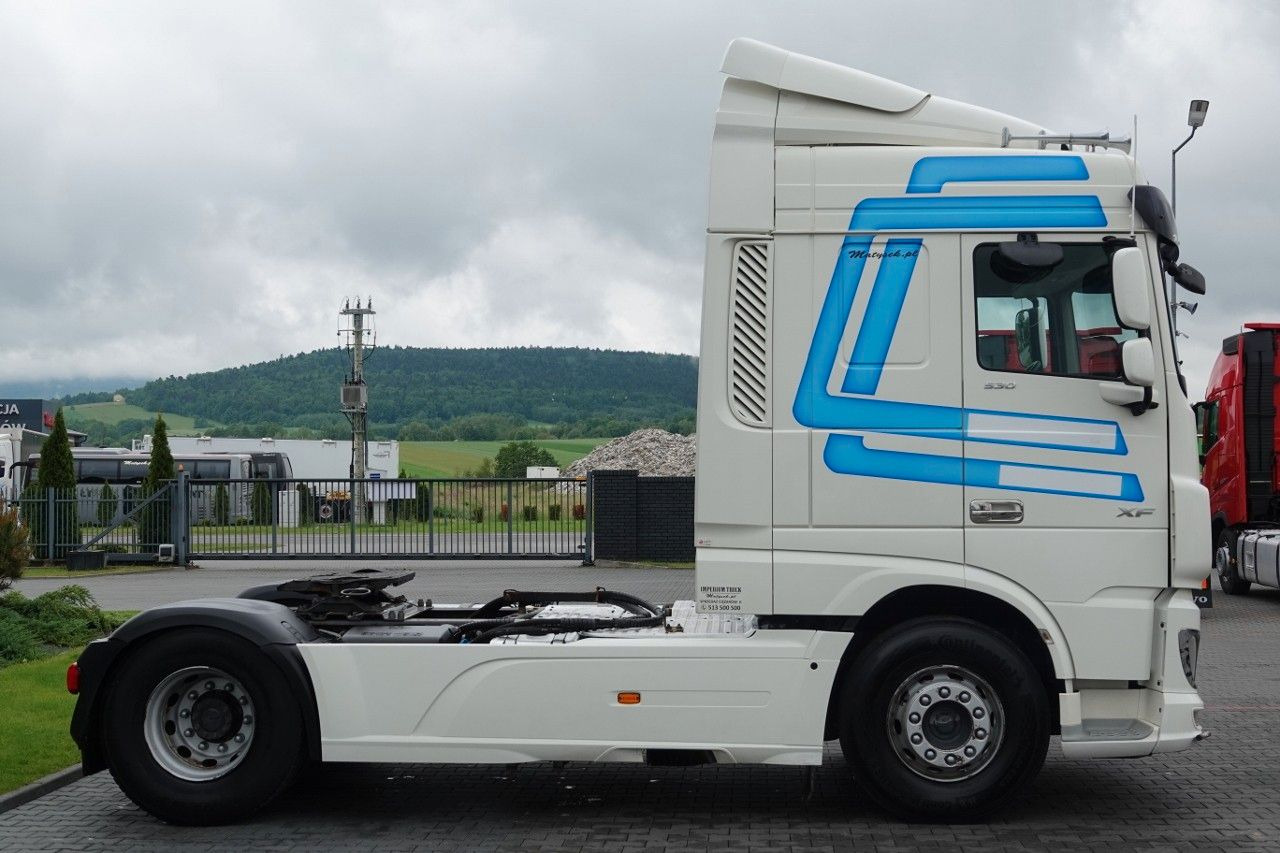DAF XF 530 / RETARDER / I-PARK COOL / HYDRAULIKA dwu - Cabeza tractora: foto 5 DAF XF 530 / RETARDER / I-PARK COOL / HYDRAULIKA dwu - Cabeza tractora: foto 5