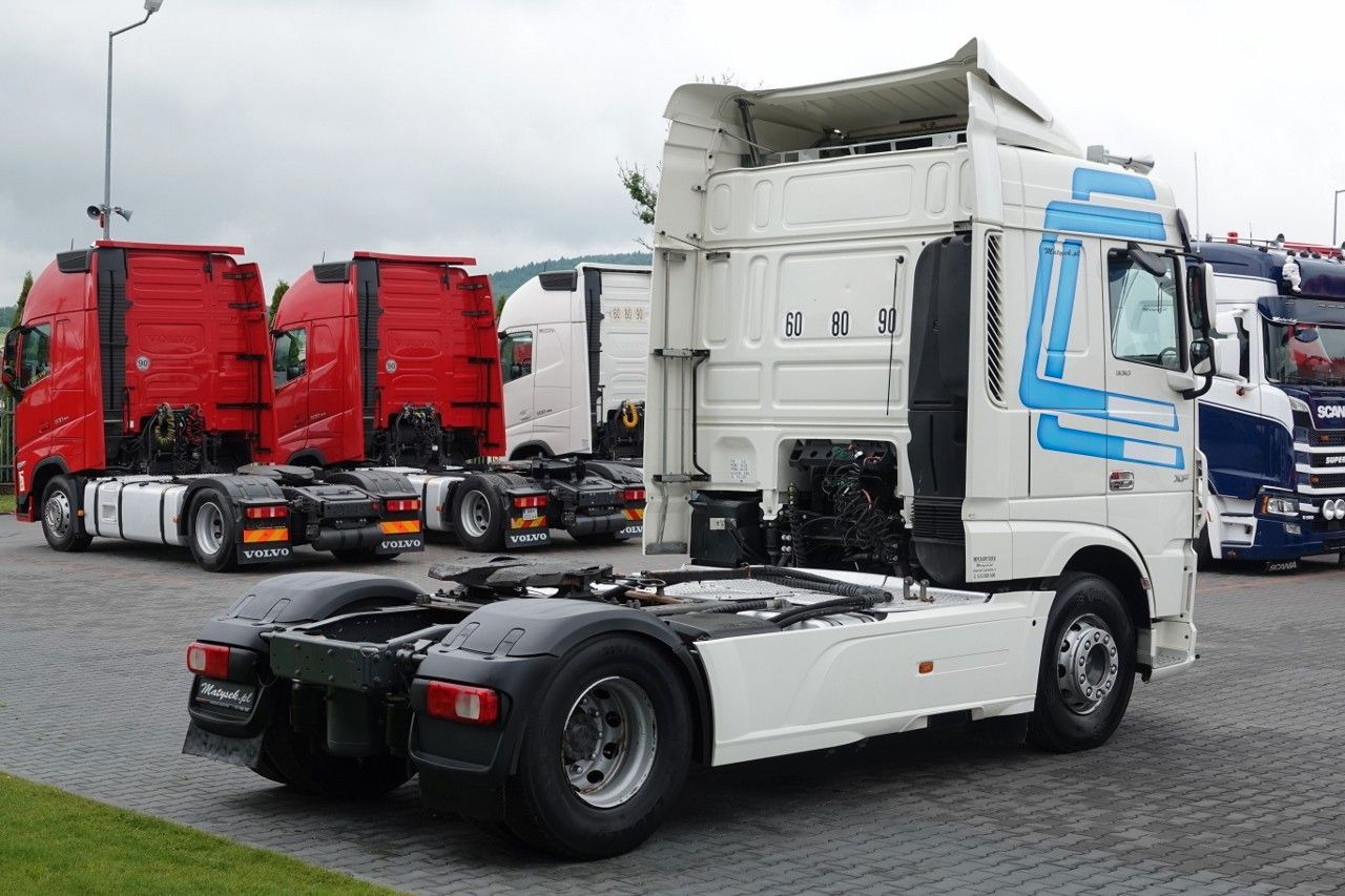 DAF XF 530 / RETARDER / I-PARK COOL / HYDRAULIKA dwu - Cabeza tractora: foto 4 DAF XF 530 / RETARDER / I-PARK COOL / HYDRAULIKA dwu - Cabeza tractora: foto 4