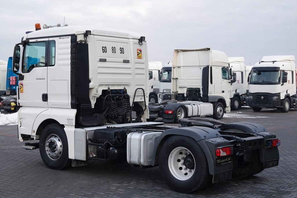 MAN TGX 18.440 / RETARDER / EURO 5 / EEV / NISKA KA - Cabeza tractora: foto 4 MAN TGX 18.440 / RETARDER / EURO 5 / EEV / NISKA KA - Cabeza tractora: foto 4