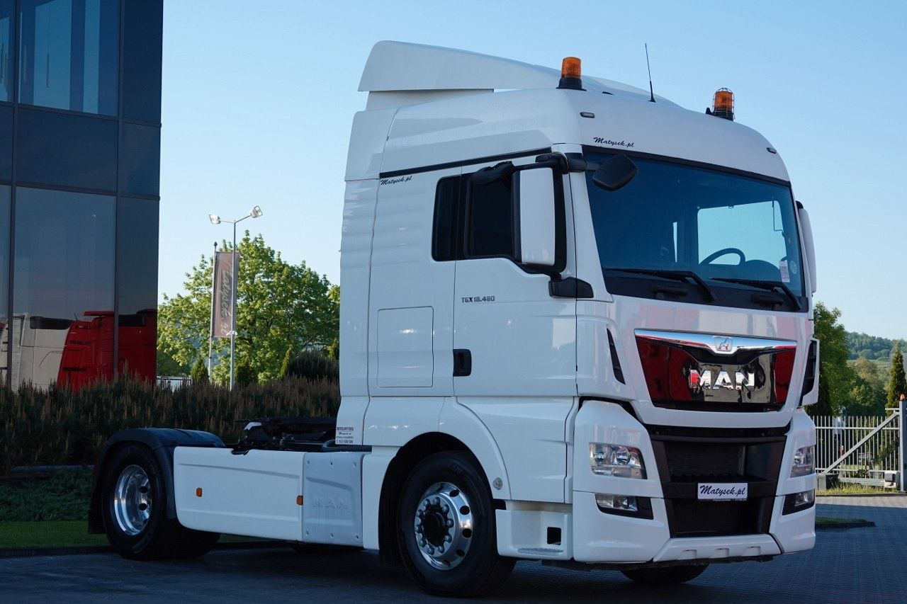 MAN TGX 18.480 / 4x4 / HYDRAULIKA / HYDRODRIVE / EUR MAN TGX 18.480 / 4x4 / HYDRAULIKA / HYDRODRIVE / EUR - Cabeza tractora: foto 2 MAN TGX 18.480 / 4x4 / HYDRAULIKA / HYDRODRIVE / EUR MAN TGX 18.480 / 4x4 / HYDRAULIKA / HYDRODRIVE / EUR - Cabeza tractora: foto 2