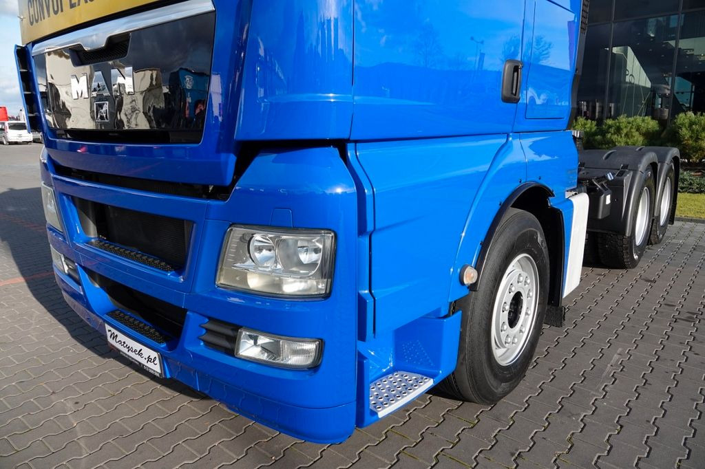 Cabeza tractora MAN TGX 33.540 / 6x4 / RETARDER / DMC: 90 TON / 3 os MAN TGX 33.540 / 6x4 / RETARDER / DMC: 90 TON / 3 os: foto 7 Cabeza tractora MAN TGX 33.540 / 6x4 / RETARDER / DMC: 90 TON / 3 os MAN TGX 33.540 / 6x4 / RETARDER / DMC: 90 TON / 3 os: foto 7