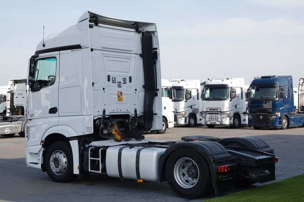 Mercedes-Benz ACTROS 1845 / EURO 5 / EEV / STREAM SPACE - Cabeza tractora: foto 4 Mercedes-Benz ACTROS 1845 / EURO 5 / EEV / STREAM SPACE - Cabeza tractora: foto 4