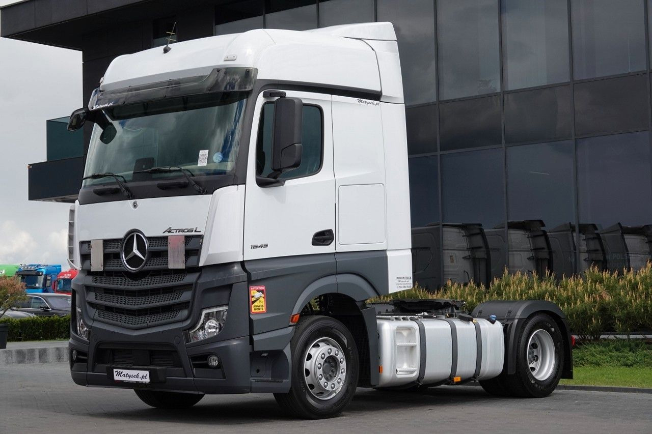 Mercedes-Benz ACTROS L 1845 / BIG SPACE / 09.2023 / NA FABRYCZ - Cabeza tractora: foto 1 Mercedes-Benz ACTROS L 1845 / BIG SPACE / 09.2023 / NA FABRYCZ - Cabeza tractora: foto 1