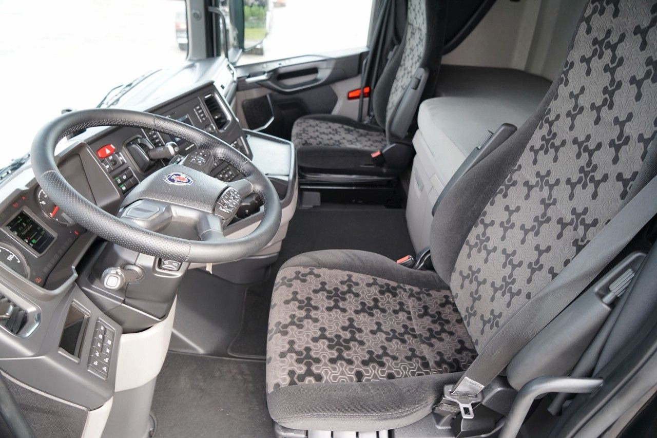 Leasing de  Scania S 500 / RETARDER / I-PARK COOL  / FULL AIRMATIC Scania S 500 / RETARDER / I-PARK COOL  / FULL AIRMATIC: foto 24