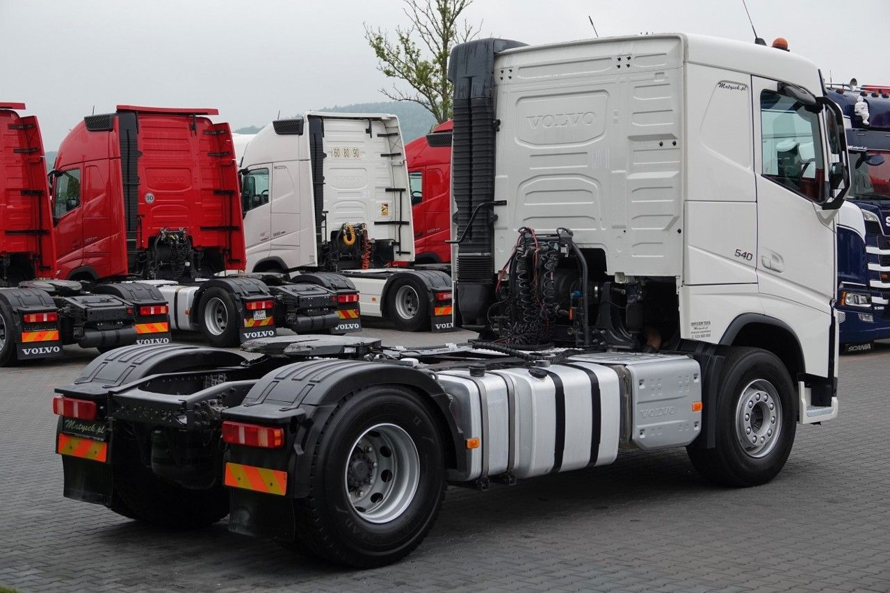 Volvo FH 540 /HYDRAULIKA DWUOBWODOWA / NISKA KABINA - Cabeza tractora: foto 5 Volvo FH 540 /HYDRAULIKA DWUOBWODOWA / NISKA KABINA - Cabeza tractora: foto 5