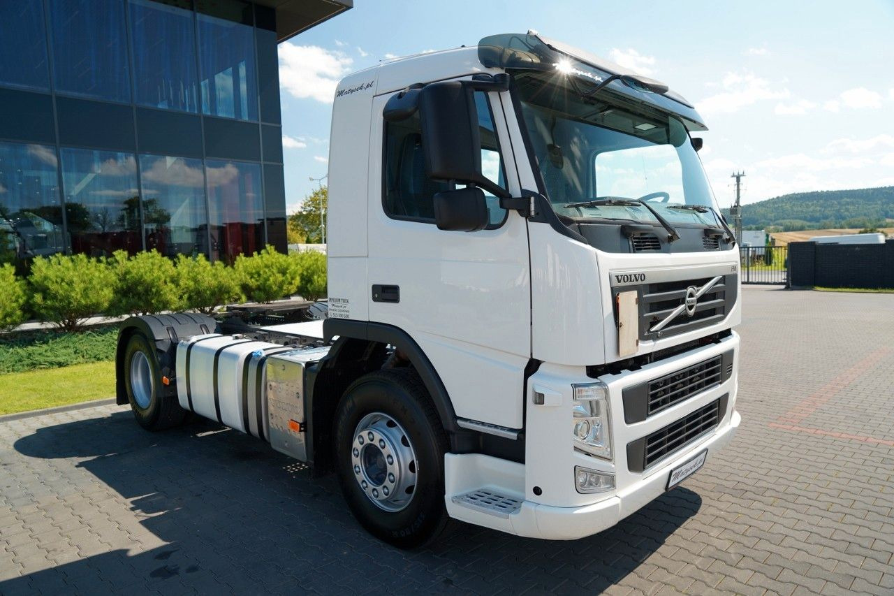 Volvo FM 380 / PEŁNY ADR / NISKA KABINA / DZIENNA KABI - Cabeza tractora: foto 2 Volvo FM 380 / PEŁNY ADR / NISKA KABINA / DZIENNA KABI - Cabeza tractora: foto 2