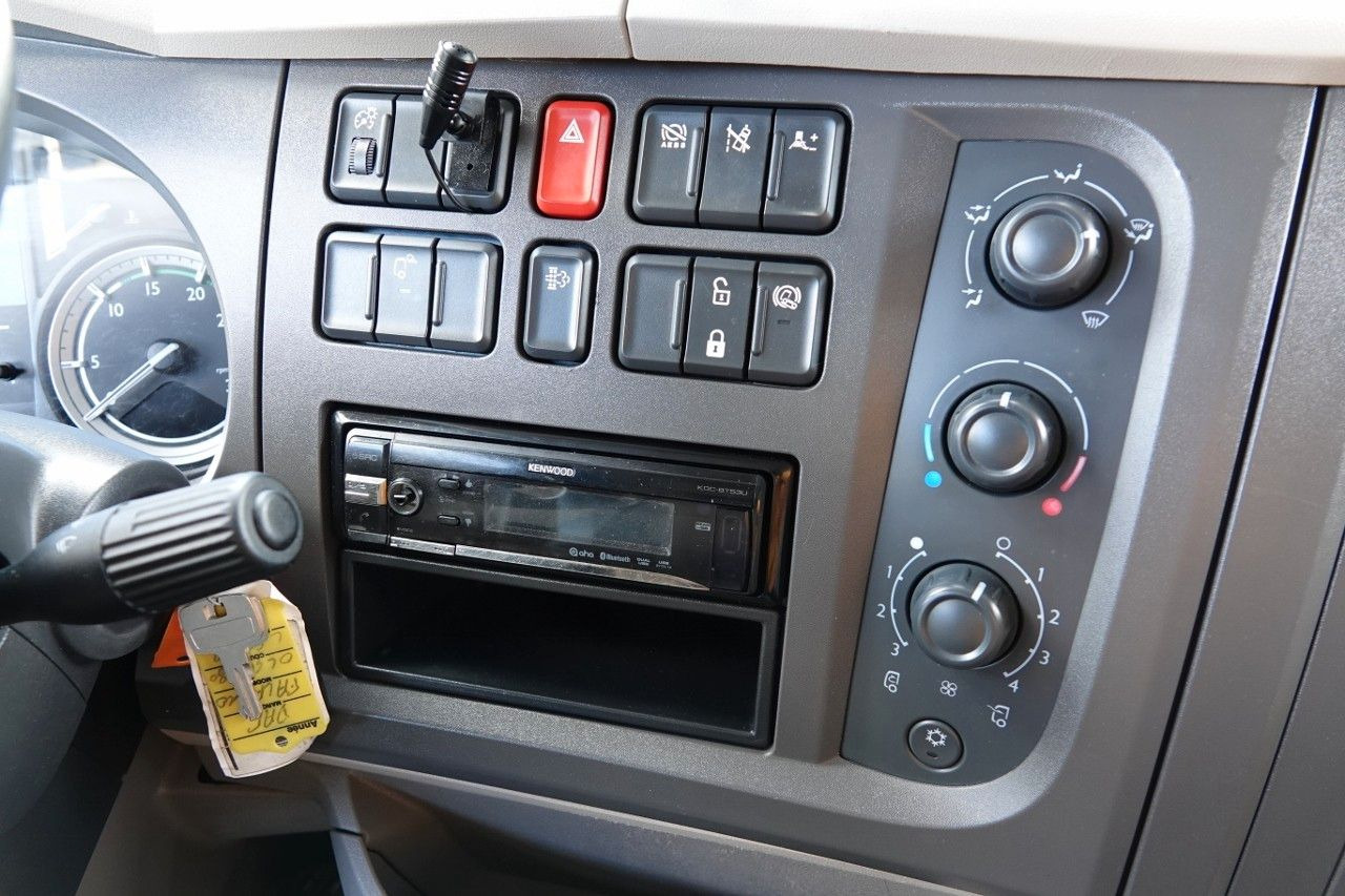 Leasing de  DAF LF 210 / KONTENER - 7 M / SOLÓWKA / WINDA DHOLLA DAF LF 210 / KONTENER - 7 M / SOLÓWKA / WINDA DHOLLA: foto 15