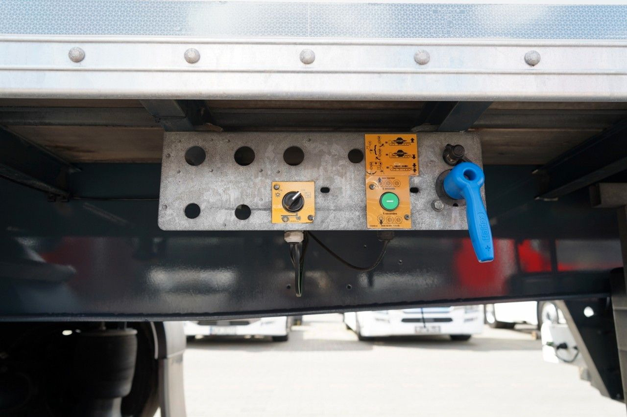 Semirremolque frigorífico Frühauf KONTENER / KOFFER / DOPPLESTOCK / OSIE SAF /: foto 11 Semirremolque frigorífico Frühauf KONTENER / KOFFER / DOPPLESTOCK / OSIE SAF /: foto 11