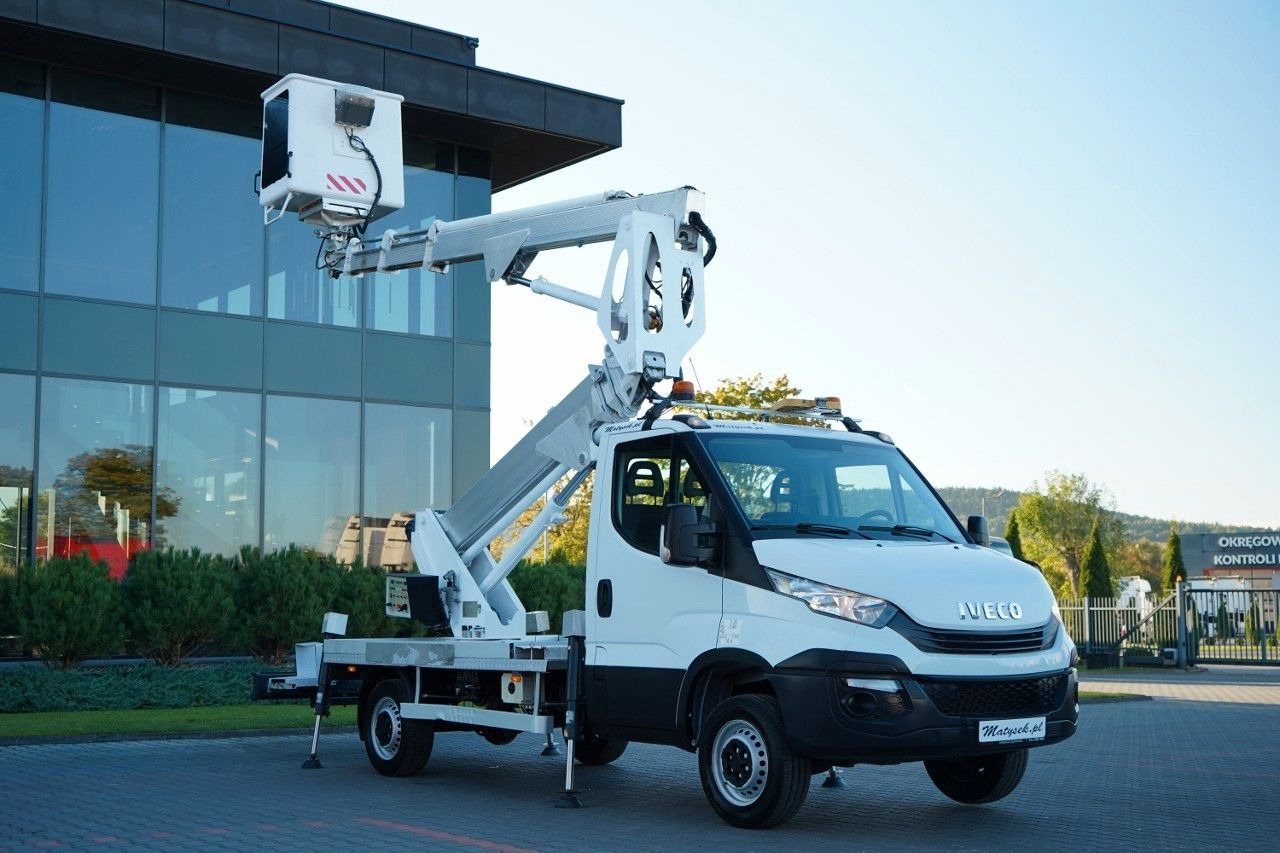 Iveco DAILY 35-120 / ZWYŻKA / PODNOŚNIK KOSZOWY 20 ME - Camión con plataforma elevadora: foto 3 Iveco DAILY 35-120 / ZWYŻKA / PODNOŚNIK KOSZOWY 20 ME - Camión con plataforma elevadora: foto 3