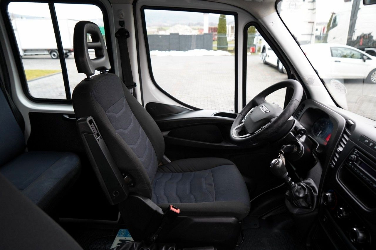 Furgoneta basculante Iveco DAILY 35-140 / WYWROTKA / BRYGADÓWKA / BLIŹNIAK: foto 32