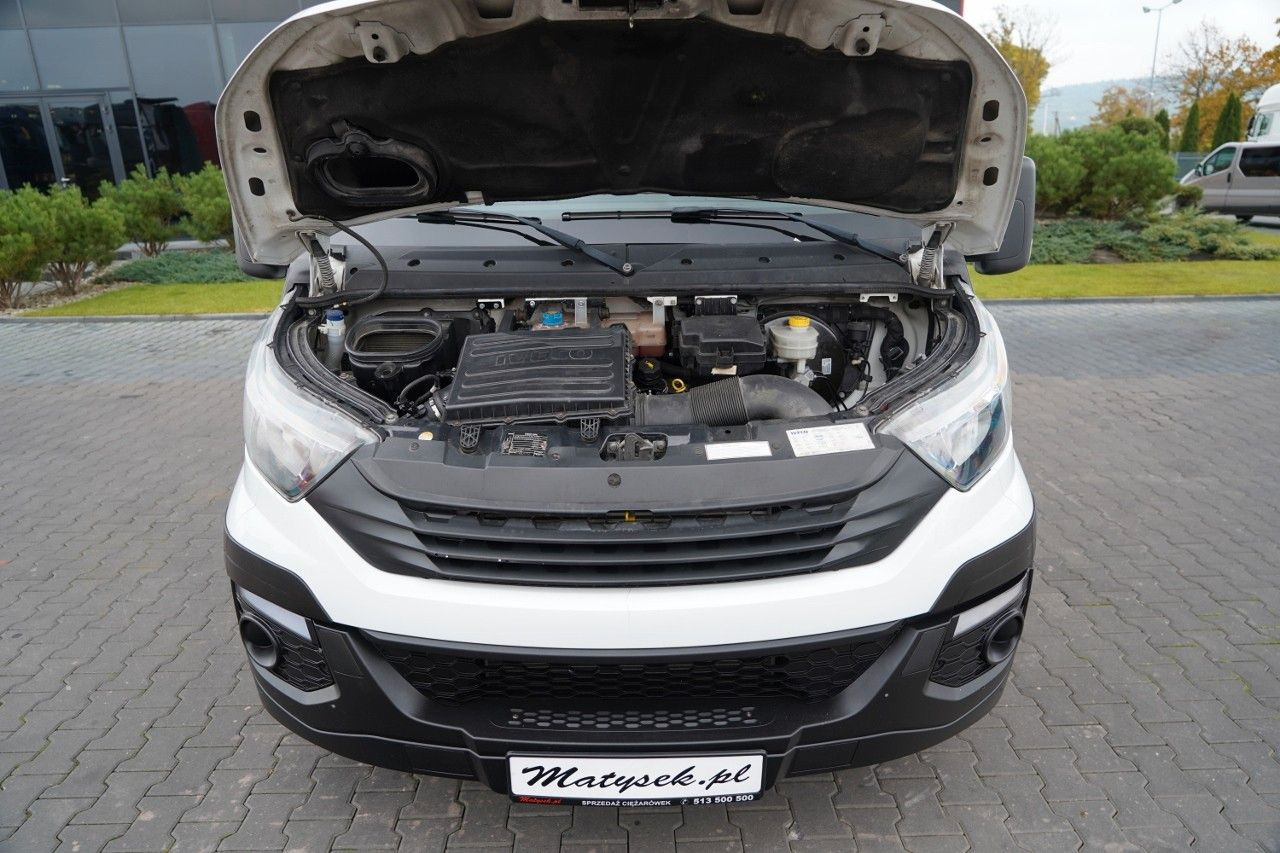 Furgoneta basculante Iveco DAILY 35-140 / WYWROTKA / BRYGADÓWKA / BLIŹNIAK: foto 17