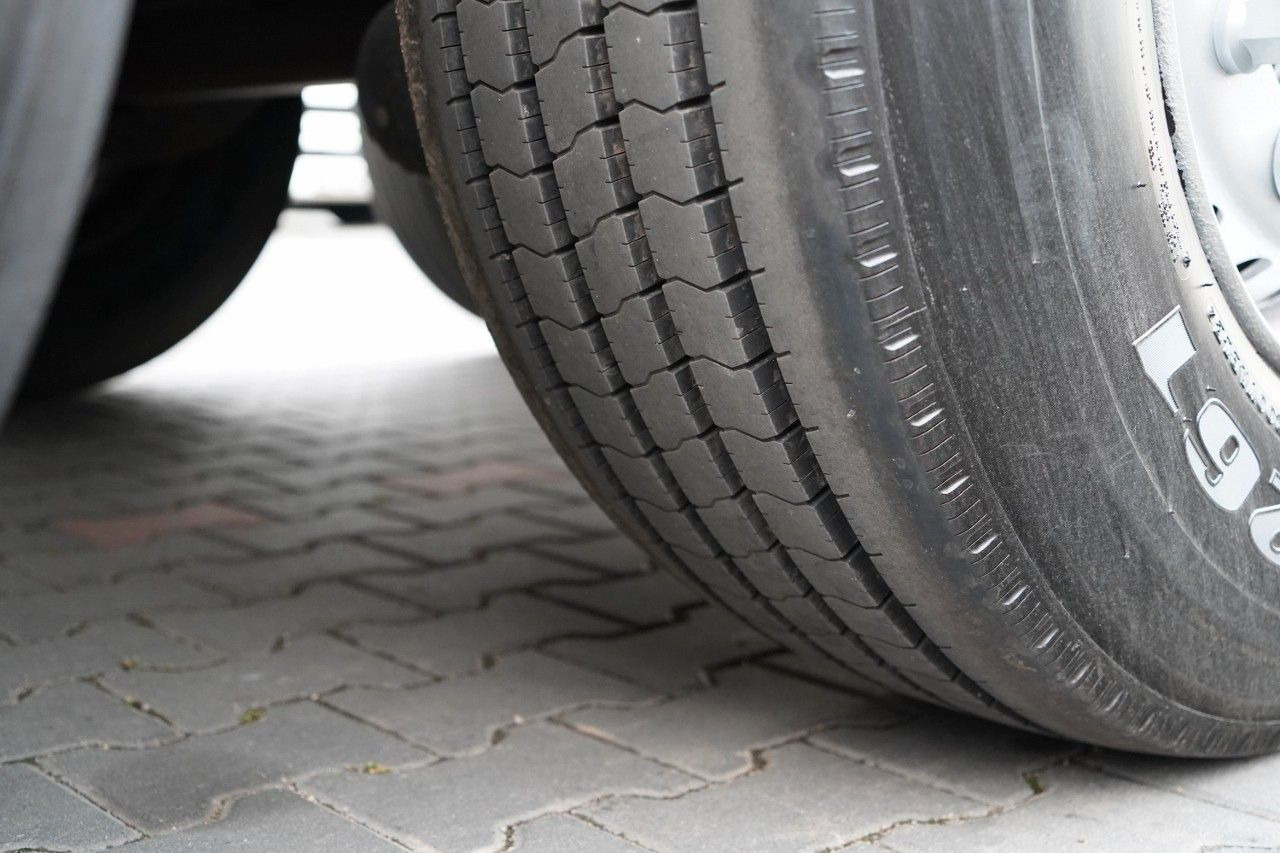 Semirremolque frigorífico Krone CHŁODNIA / THERMO KING SLXi 400 / 2019 ROK / DO: foto 17 Semirremolque frigorífico Krone CHŁODNIA / THERMO KING SLXi 400 / 2019 ROK / DO: foto 17