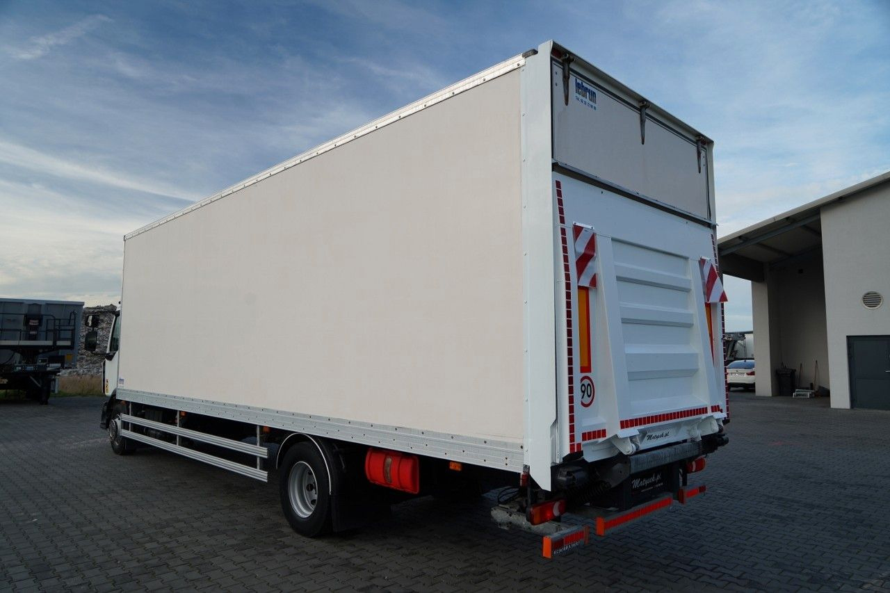 Camión caja cerrada Renault D 210 / 4x2 / KONTENER / 8,6 M / MOCNA PODŁOGA /: foto 7 Camión caja cerrada Renault D 210 / 4x2 / KONTENER / 8,6 M / MOCNA PODŁOGA /: foto 7