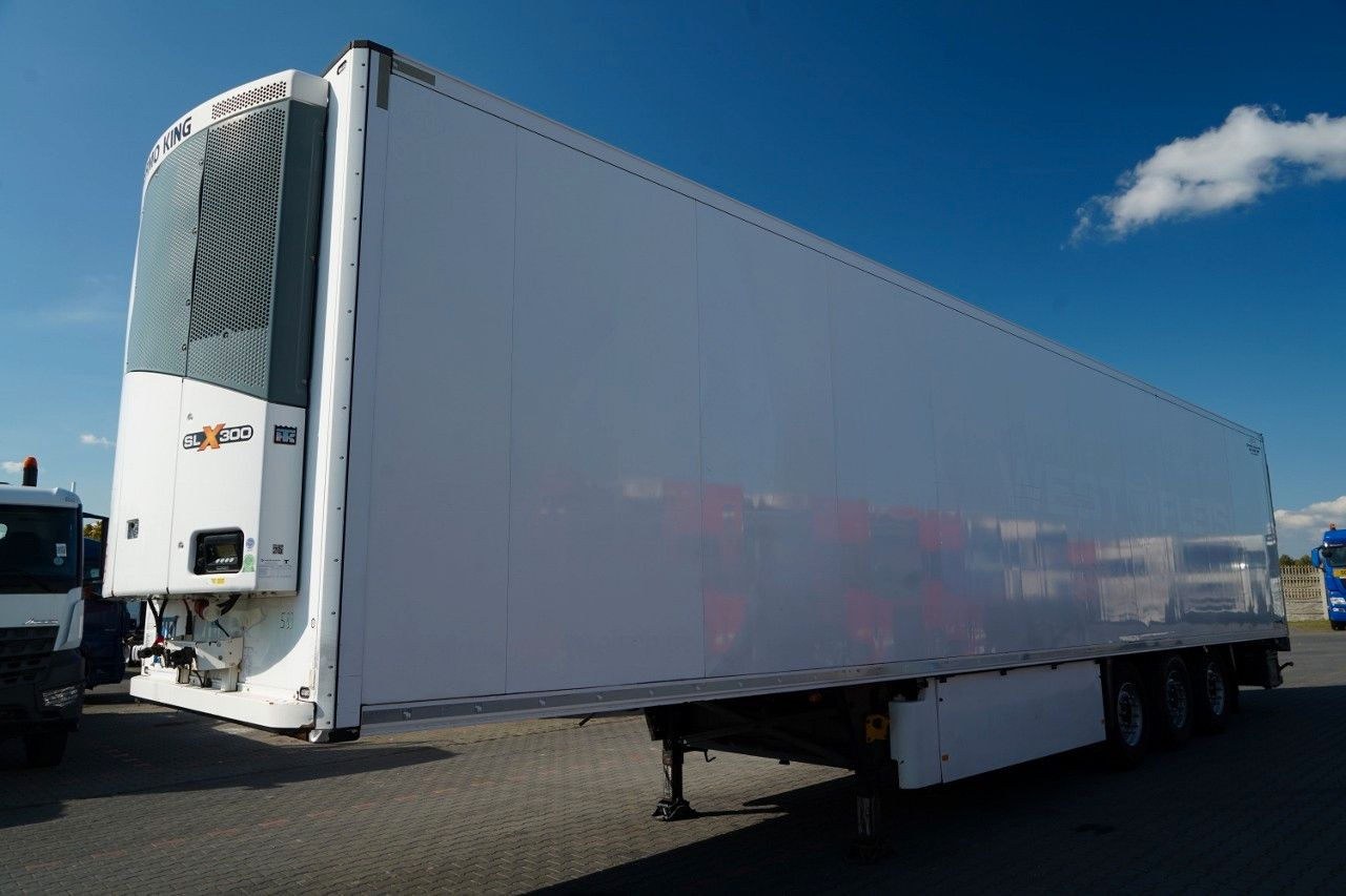 Schmitz Cargobull / CHŁODNIA / THERMO KING SLX 300 / HAKÓWKA / OŚ - Semirremolque frigorífico: foto 2 Schmitz Cargobull / CHŁODNIA / THERMO KING SLX 300 / HAKÓWKA / OŚ - Semirremolque frigorífico: foto 2