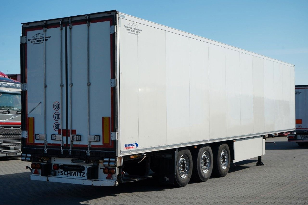 Schmitz Cargobull / CHŁODNIA / THERMO KING SLX 300 / HAKÓWKA / OŚ - Semirremolque frigorífico: foto 4 Schmitz Cargobull / CHŁODNIA / THERMO KING SLX 300 / HAKÓWKA / OŚ - Semirremolque frigorífico: foto 4