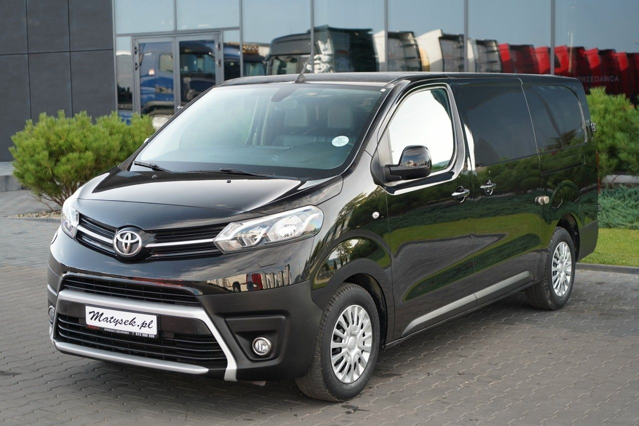 Toyota PROACE / FURGON / BLASZAK / 2.0 D / ZABUDOWA - Furgoneta pequeña: foto 3 Toyota PROACE / FURGON / BLASZAK / 2.0 D / ZABUDOWA - Furgoneta pequeña: foto 3