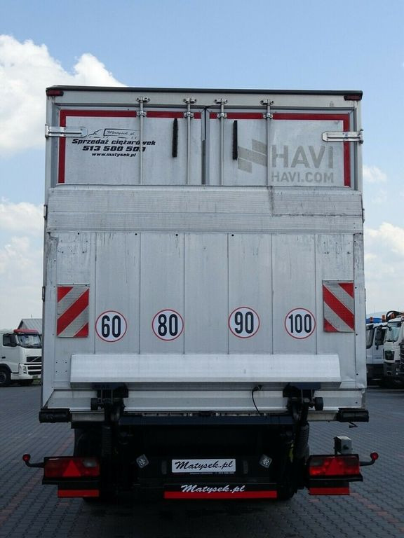 Wielton PLANDEX/REFRIDGERATOR/19 PALLETS/TK TS300/7,55 M Wielton PLANDEX/REFRIDGERATOR/19 PALLETS/TK TS300/7,55 M - Remolque frigorífico: foto 4 Wielton PLANDEX/REFRIDGERATOR/19 PALLETS/TK TS300/7,55 M Wielton PLANDEX/REFRIDGERATOR/19 PALLETS/TK TS300/7,55 M - Remolque frigorífico: foto 4