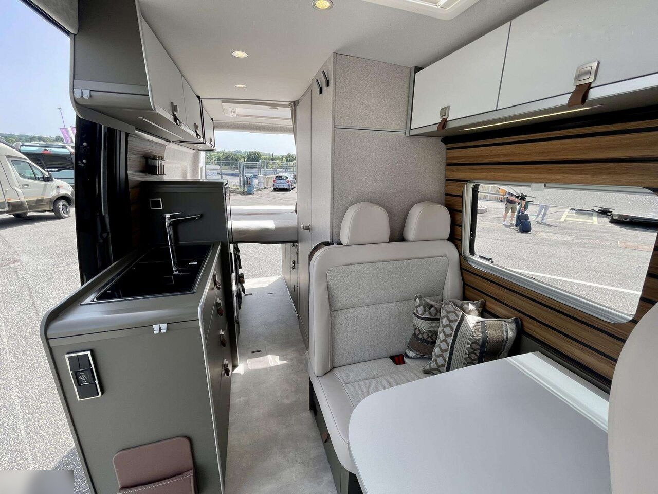 Hymer Grand Canyon S 4x4 - Cámper: foto 5 Hymer Grand Canyon S 4x4 - Cámper: foto 5