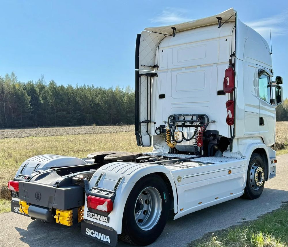 Scania R520/SERWISOWANA/SPROWADZONA/4PODUSZKI TYŁ/RETARDER/NISKI PRZEBIEG - Cabeza tractora: foto 5 Scania R520/SERWISOWANA/SPROWADZONA/4PODUSZKI TYŁ/RETARDER/NISKI PRZEBIEG - Cabeza tractora: foto 5