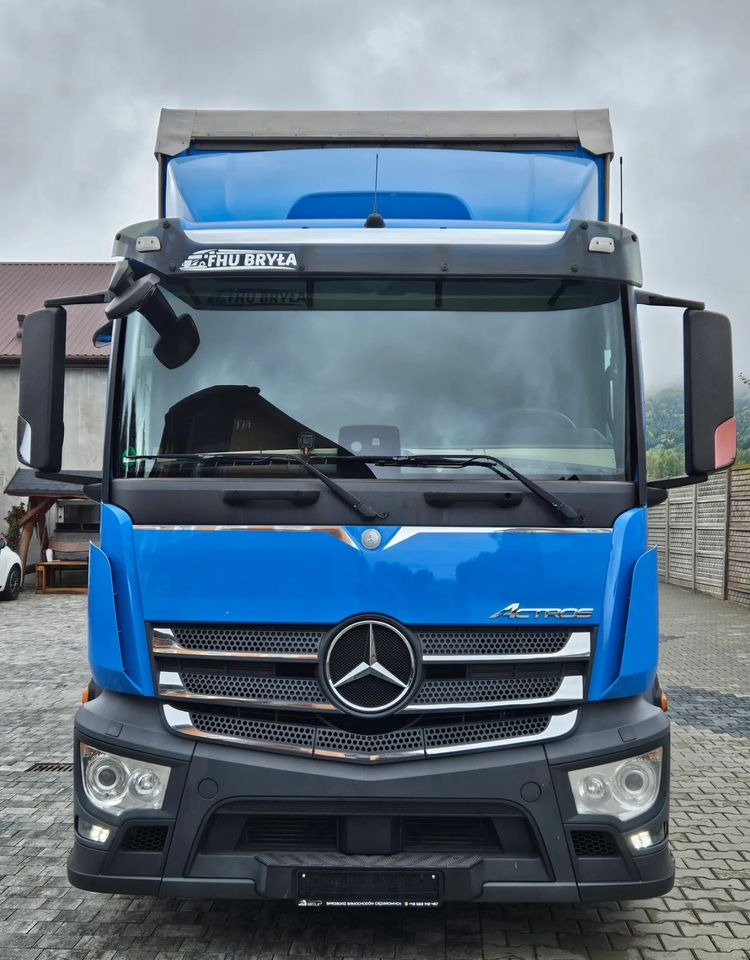 Mercedes-Benz ACTROS 1835 / FIRANKA / WINDA / 19 EUROPALET / AUTOMAT / Z NIEMIEC / 2016/DUŻA ŁADOWNOŚĆ - Camión lona: foto 3 Mercedes-Benz ACTROS 1835 / FIRANKA / WINDA / 19 EUROPALET / AUTOMAT / Z NIEMIEC / 2016/DUŻA ŁADOWNOŚĆ - Camión lona: foto 3