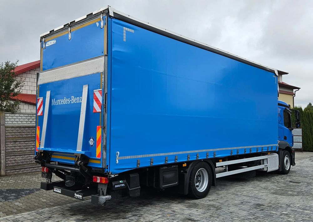 Mercedes-Benz ACTROS 1835 / FIRANKA / WINDA / 19 EUROPALET / AUTOMAT / Z NIEMIEC / 2016/DUŻA ŁADOWNOŚĆ - Camión lona: foto 4 Mercedes-Benz ACTROS 1835 / FIRANKA / WINDA / 19 EUROPALET / AUTOMAT / Z NIEMIEC / 2016/DUŻA ŁADOWNOŚĆ - Camión lona: foto 4