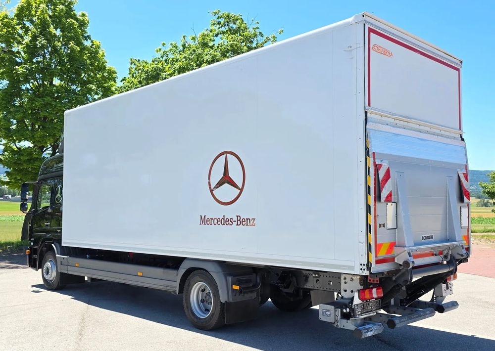 Mercedes-Benz ATEGO 1527/1530/IZOTERMA/WINDA/SPROWADZONY/E6/PIERWSZY WŁAŚCICIEL/AUTOMAT/18EURO PALET/STAN BARDZO DOBRY - Camión frigorífico: foto 5 Mercedes-Benz ATEGO 1527/1530/IZOTERMA/WINDA/SPROWADZONY/E6/PIERWSZY WŁAŚCICIEL/AUTOMAT/18EURO PALET/STAN BARDZO DOBRY - Camión frigorífico: foto 5