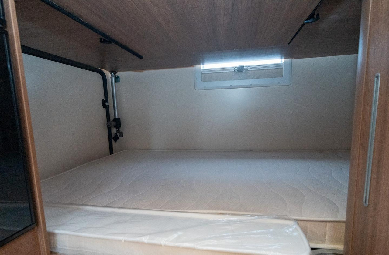 Autocaravana capuchina Elnagh baron 20: foto 12 Autocaravana capuchina Elnagh baron 20: foto 12