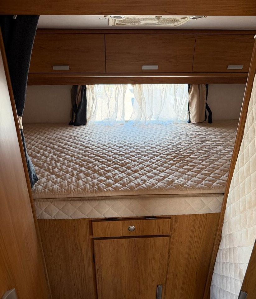 Autocaravana capuchina Rimor SUPERBRIG 677 TC: foto 12