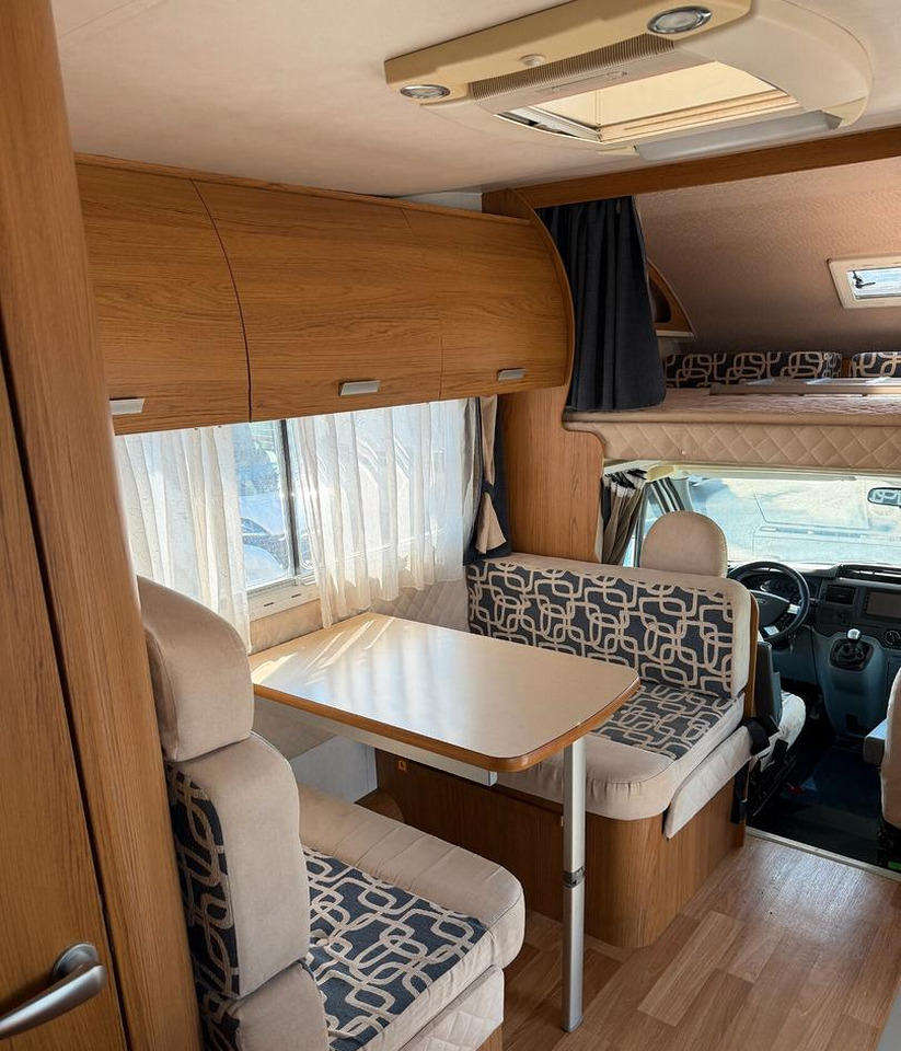 Autocaravana capuchina Rimor SUPERBRIG 677 TC: foto 8