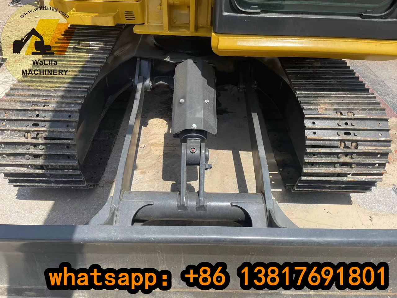 KOMATSU PC70-8 - Miniexcavadora: foto 3 KOMATSU PC70-8 - Miniexcavadora: foto 3