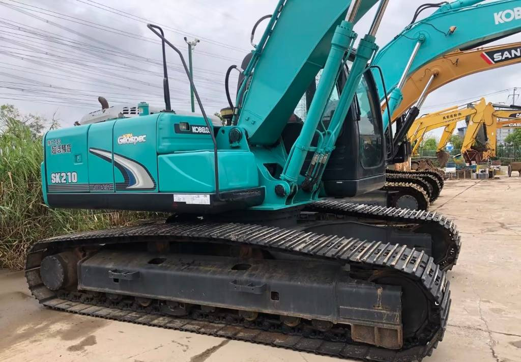 Kobelco SK 210-8 - Excavadora de cadenas: foto 4 Kobelco SK 210-8 - Excavadora de cadenas: foto 4