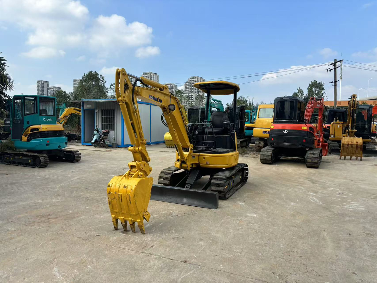 Komatsu Komatsu 20, Komatsu 20 - Miniexcavadora: foto 5 Komatsu Komatsu 20, Komatsu 20 - Miniexcavadora: foto 5