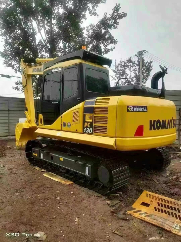 Komatsu PC 130-7 PC130 PC130-7 - Excavadora de cadenas: foto 4 Komatsu PC 130-7 PC130 PC130-7 - Excavadora de cadenas: foto 4