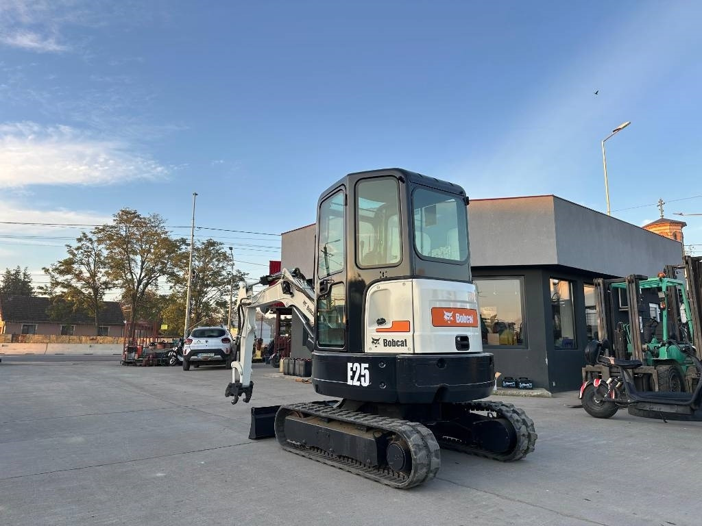 Bobcat E25EM - Miniexcavadora: foto 3 Bobcat E25EM - Miniexcavadora: foto 3