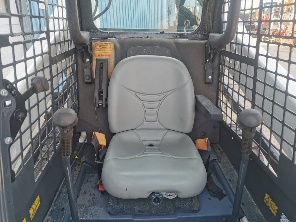 Bobcat S 570 - Minicargadora: foto 3 Bobcat S 570 - Minicargadora: foto 3