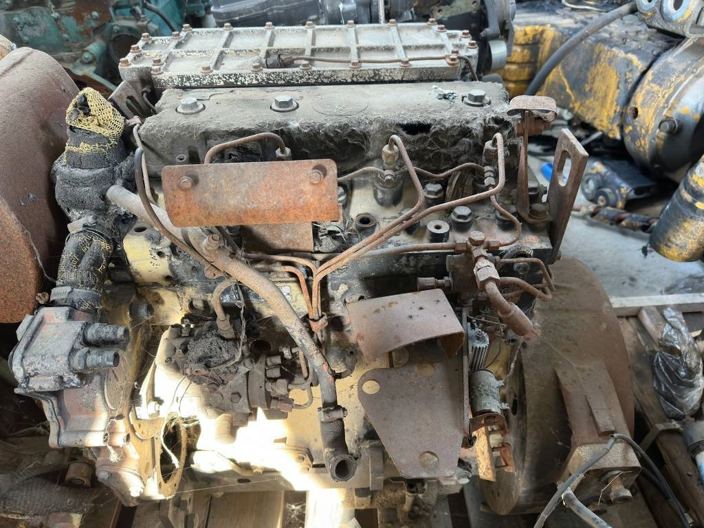 CAT 3054 ENGINE - Motor para Maquinaria de construcción: foto 1 CAT 3054 ENGINE - Motor para Maquinaria de construcción: foto 1