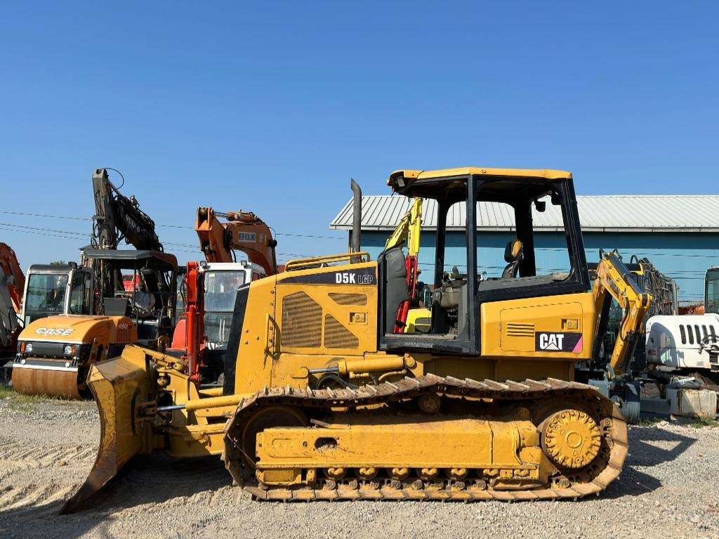 CAT D 5 K LGP  - Bulldozer: foto 5 CAT D 5 K LGP  - Bulldozer: foto 5