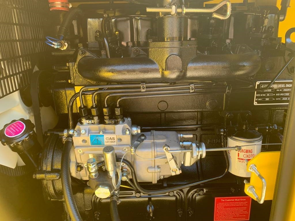 Compal VG-R30 - Generador industriale: foto 3 Compal VG-R30 - Generador industriale: foto 3