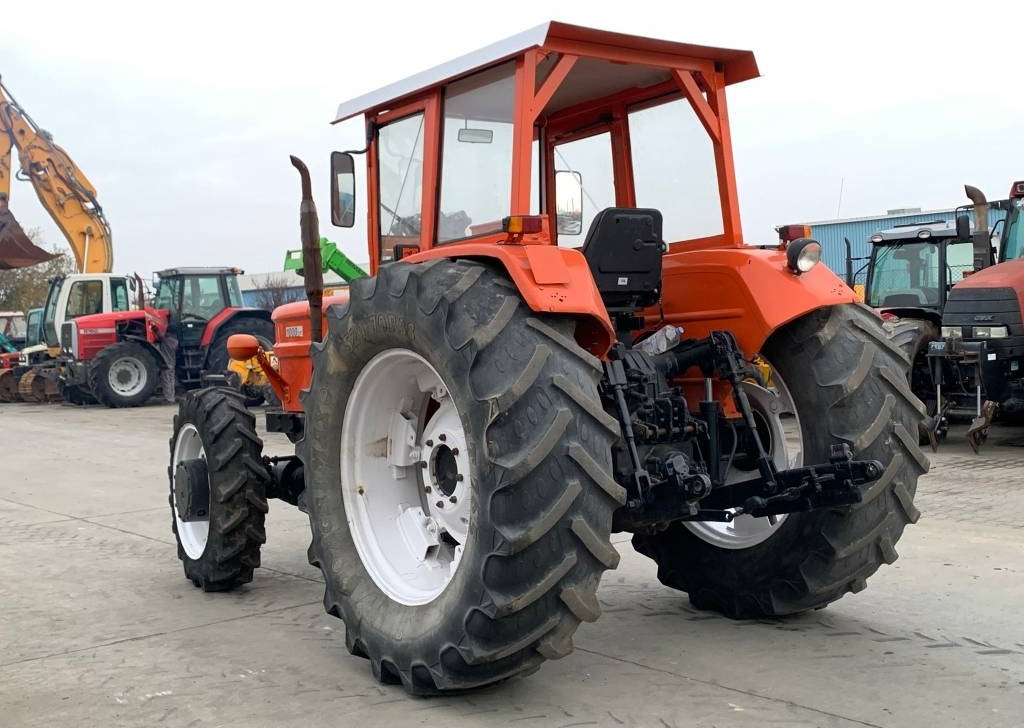 Fiat 1000DT - Tractor: foto 2 Fiat 1000DT - Tractor: foto 2