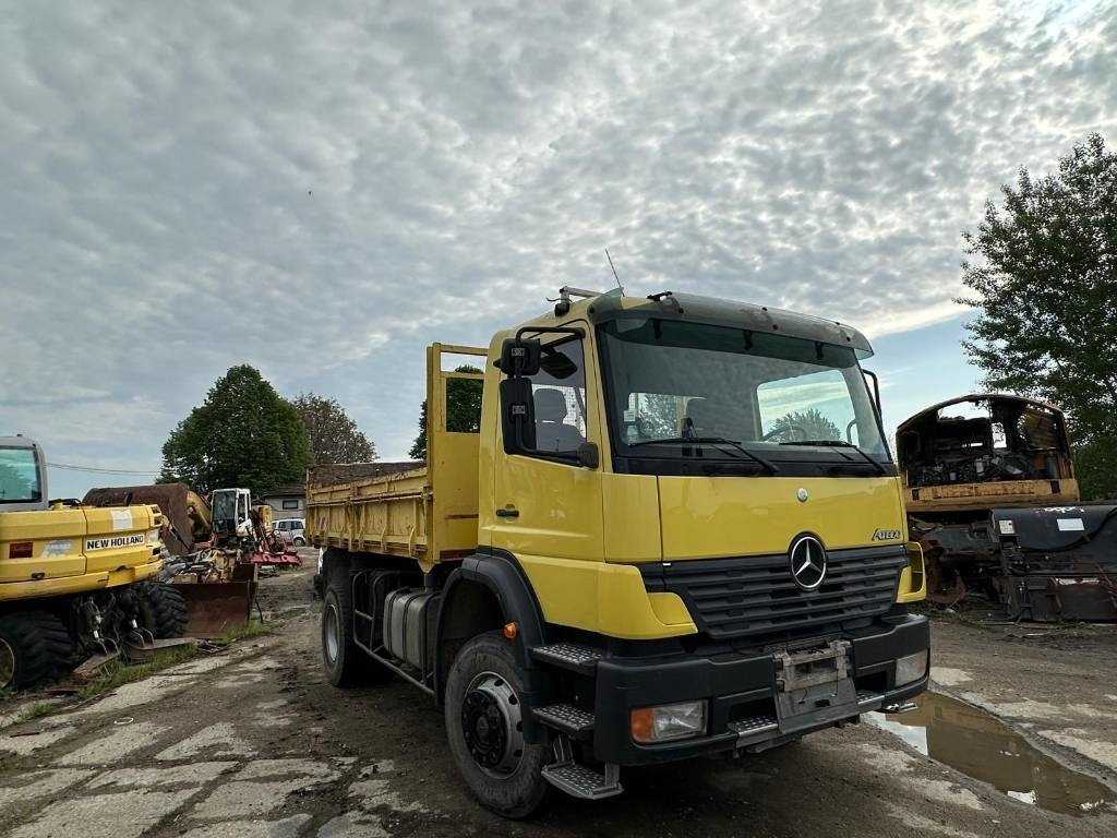 Camión volquete Mercedes-Benz Atego 1828: foto 7