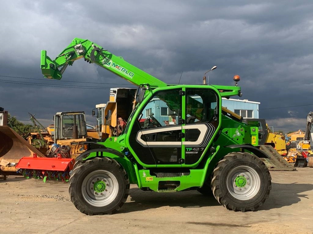 Manipulador telescópico Merlo TF 42.7 CS-140: foto 6